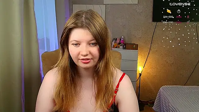 Vivian cutie online show from 10/10/25, 02:27