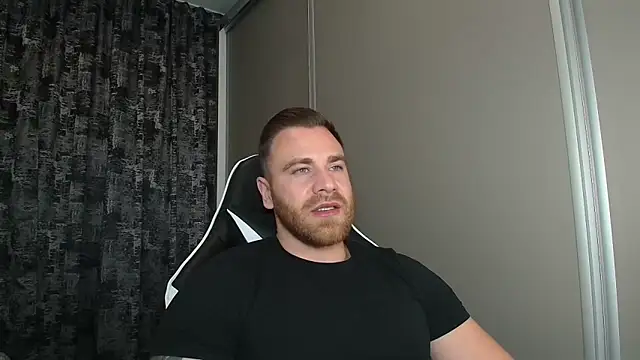 Thori92 online show from 10/28/25, 06:10