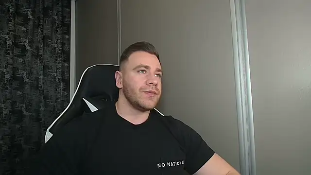 Thori92 online show from 02/28/26, 05:47