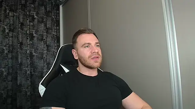 Thori92 online show from 04/02/26, 05:43