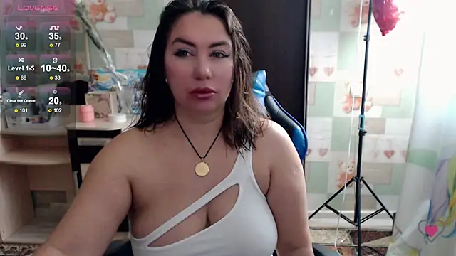 Korolek12 online show from 11/19/25, 05:07