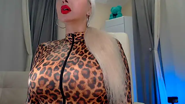 Tremendous blondie online show from 02/04/25, 06:36