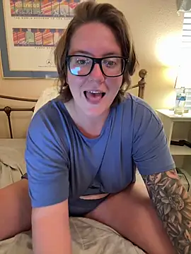 Lizzyloo online show from 12/03/24, 07:44