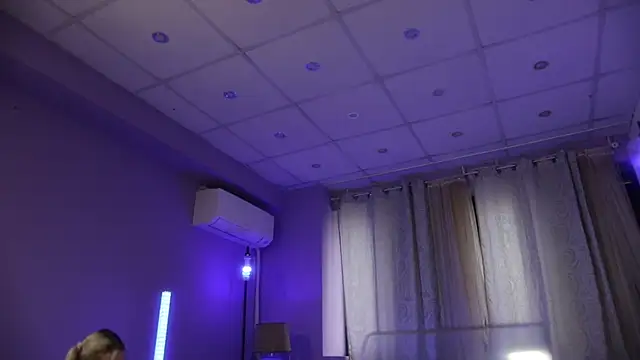 Snapshot of mandypeas chatting on 01/10/25, 09:13 mandypeas online show from 01/10/25, 09:13