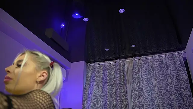 mandypeas online show from 12/20/25, 07:48