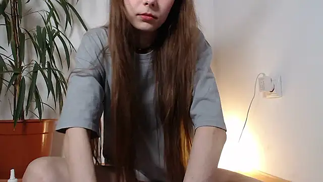 Snapshot of Michelle_Melnss chatting on 12/05/24, 08:22 Michelle Melnss online show from 12/05/24, 08:22