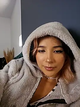 Snapshot of LucyAllenX chatting on 02/28/25, 12:54 LucyAllenX online show from 02/28/25, 12:54