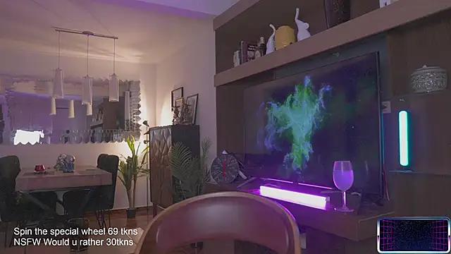 Snapshot of LucyAllenX chatting on 03/13/25, 12:05 LucyAllenX online show from 03/13/25, 12:05