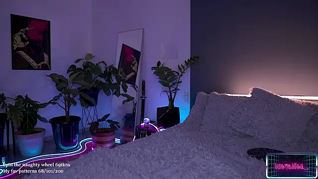 Snapshot of LucyAllenX chatting on 11/27/25, 03:58 LucyAllenX online show from 11/27/25, 03:58