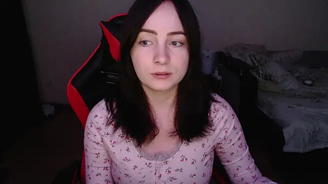 Laralianna online show from 11/01/25, 05:48