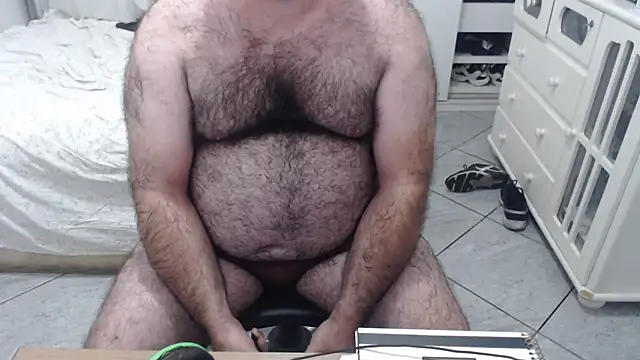 MysterBearMG online show from 03/04/25, 10:49