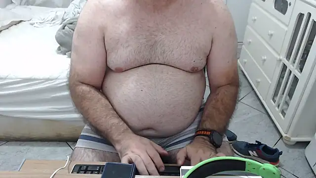 MysterBearMG online show from 10/06/25, 11:13