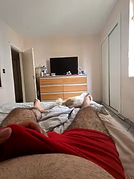 MysterBearMG online show from 10/08/25, 11:19