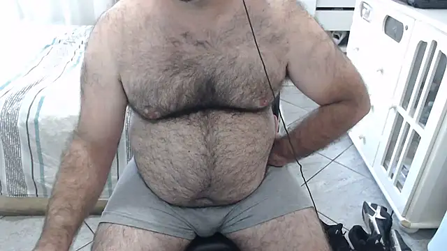 MysterBearMG online show from 04/19/26, 06:54