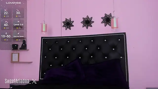 Snapshot of Sweet_Ariadna_ chatting on 02/09/25, 06:26 Sweet Ariadna online show from 02/09/25, 06:26