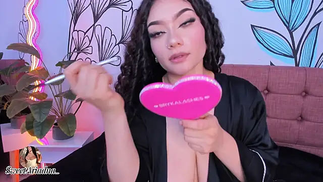 Snapshot of Sweet_Ariadna_ chatting on 03/02/25, 06:30 Sweet Ariadna online show from 03/02/25, 06:30