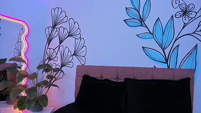 Snapshot of Sweet_Ariadna_ chatting on 03/11/25, 12:06 Sweet Ariadna online show from 03/11/25, 12:06