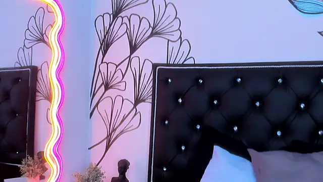 Sweet Ariadna  online show from 04/25/26, 01:41