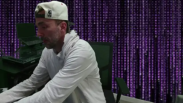 kuruptxxx live online show from 03/11/25, 06:19