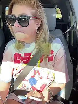 Snapshot of Lexi_Shocker chatting on 02/21/25, 06:48 Lexi Shocker online show from 02/21/25, 06:48