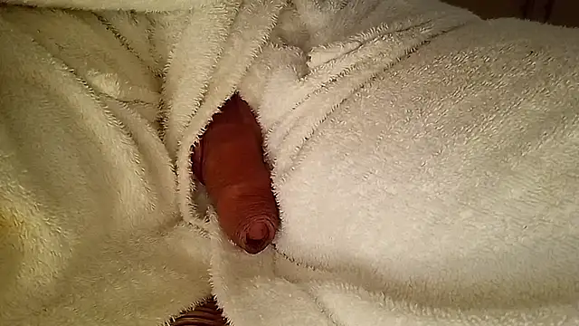 Snapshot of Remstr chatting on 01/14/26, 09:42 Remstr online show from 01/14/26, 09:42