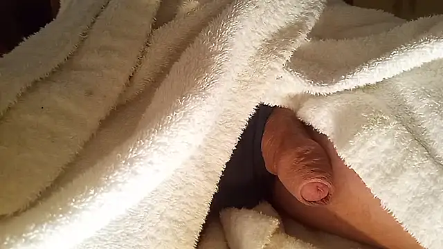 Snapshot of Remstr chatting on 02/05/26, 08:46 Remstr online show from 02/05/26, 08:46