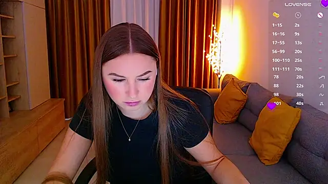  Mia Adams online show from 11/07/25, 10:15