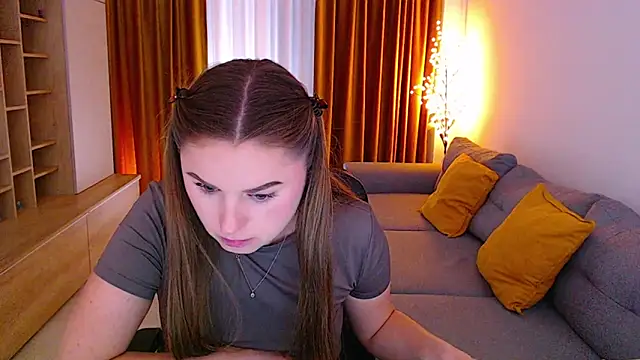  Mia Adams online show from 04/23/26, 12:29