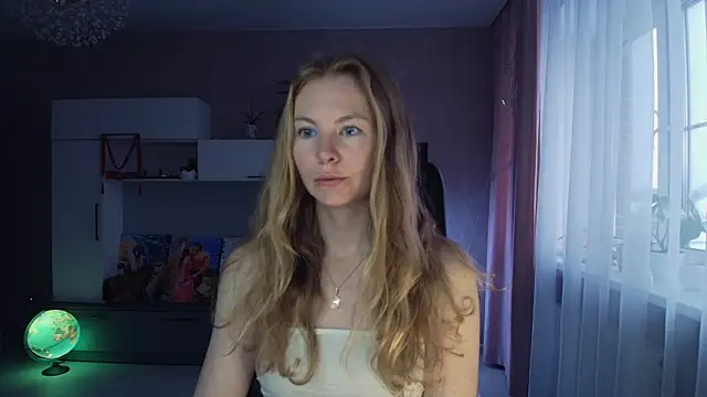 Cuddle Cat online show from 11/30/25, 06:06