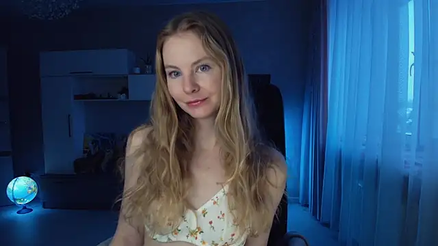 Cuddle Cat online show from 01/12/26, 06:07