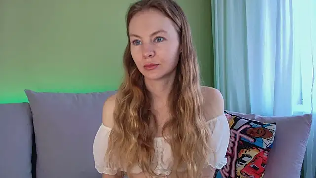 Cuddle Cat online show from 02/18/26, 06:09