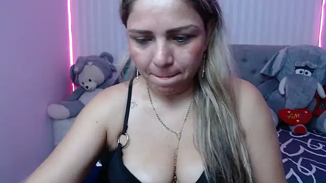 cum bigass online show from 02/09/25, 12:19