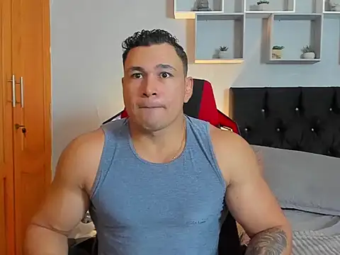 tyler hank01 online show from 04/24/26, 07:38