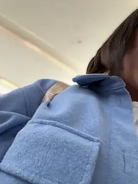 Snapshot of sammbunny chatting on 12/16/24, 07:00 sammbunny online show from 12/16/24, 07:00