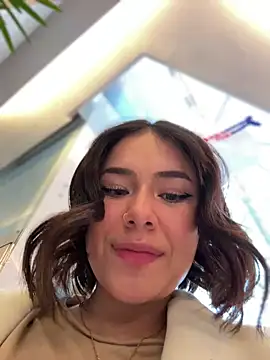 Snapshot of sammbunny chatting on 12/20/24, 10:32 sammbunny online show from 12/20/24, 10:32