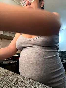 Ninnfa online show from 11/14/25, 03:44