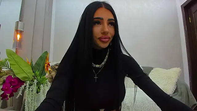 Britney Charm  online show from 02/28/26, 07:20