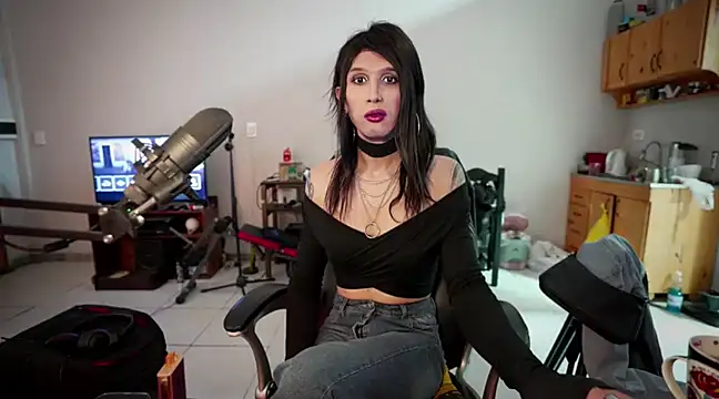 Snapshot of brenda_nataliaok chatting on 03/20/25, 05:57 brenda nataliaok online show from 03/20/25, 05:57