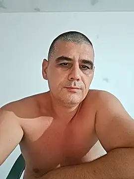 Snapshot of sile2000nou chatting on 06/27/26, 09:09 sile2000nou online show from 06/27/26, 09:09