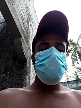 Snapshot of _Cute_ariana_ chatting on 01/05/25, 11:37  Cute ariana  online show from 01/05/25, 11:37