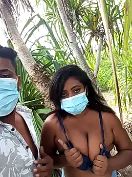 Snapshot of _Cute_ariana_ chatting on 01/29/25, 03:44  Cute ariana  online show from 01/29/25, 03:44