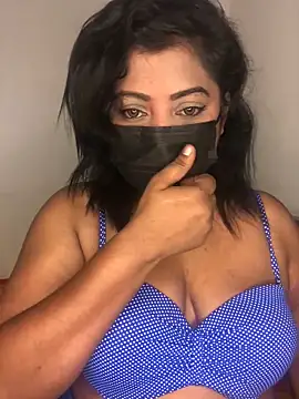 Snapshot of _Cute_ariana_ chatting on 09/22/25, 05:59  Cute ariana  online show from 09/22/25, 05:59