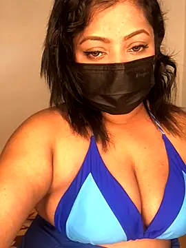 Snapshot of _Cute_ariana_ chatting on 10/04/25, 07:50  Cute ariana  online show from 10/04/25, 07:50