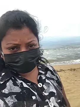 Snapshot of _Cute_ariana_ chatting on 10/15/25, 04:23  Cute ariana  online show from 10/15/25, 04:23