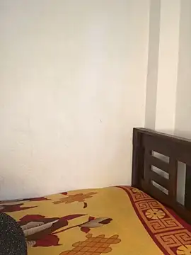 Snapshot of _Cute_ariana_ chatting on 11/27/25, 06:59 Cute ariana online show from 11/27/25, 06:59