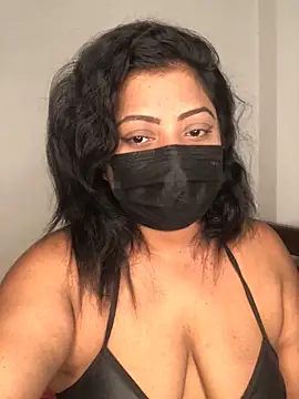 Snapshot of _Cute_ariana_ chatting on 12/20/25, 06:48 Cute ariana online show from 12/20/25, 06:48