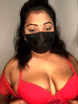 Snapshot of _Cute_ariana_ chatting on 12/21/25, 06:59 Cute ariana online show from 12/21/25, 06:59