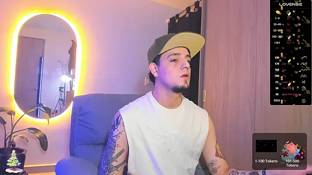 Snapshot of alejandro_calderon1 chatting on 12/11/24, 06:14 alejandro calderon1 online show from 12/11/24, 06:14