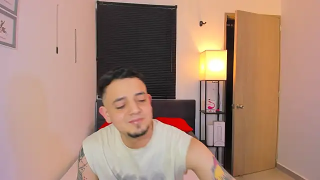 alejandro calderon1 online show from 04/24/26, 09:34