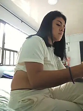 Hannah-grace online show from 10/14/25, 12:50